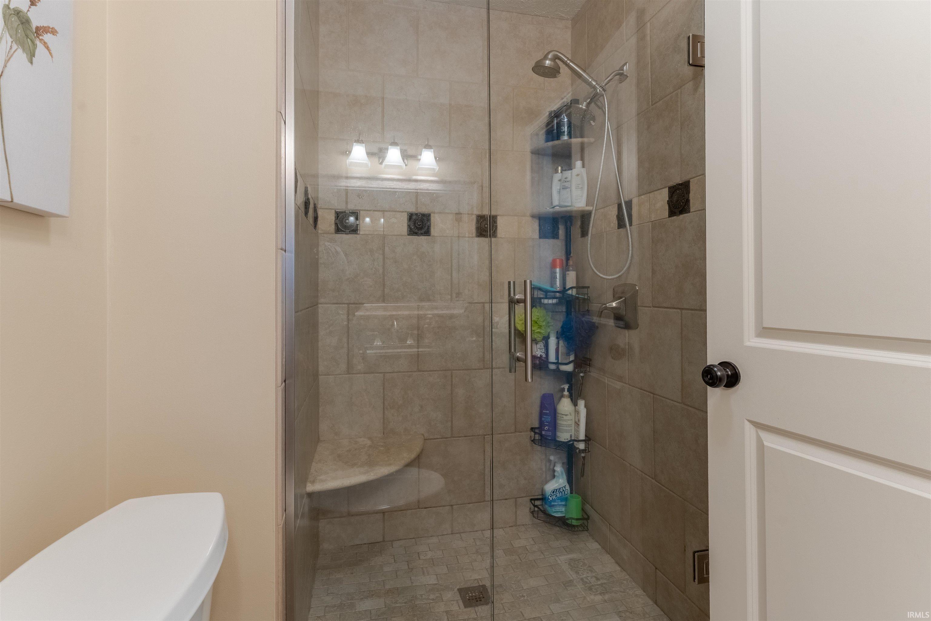 4122 Frame Road Newburgh, IN 47630 - Photo 18 of 34