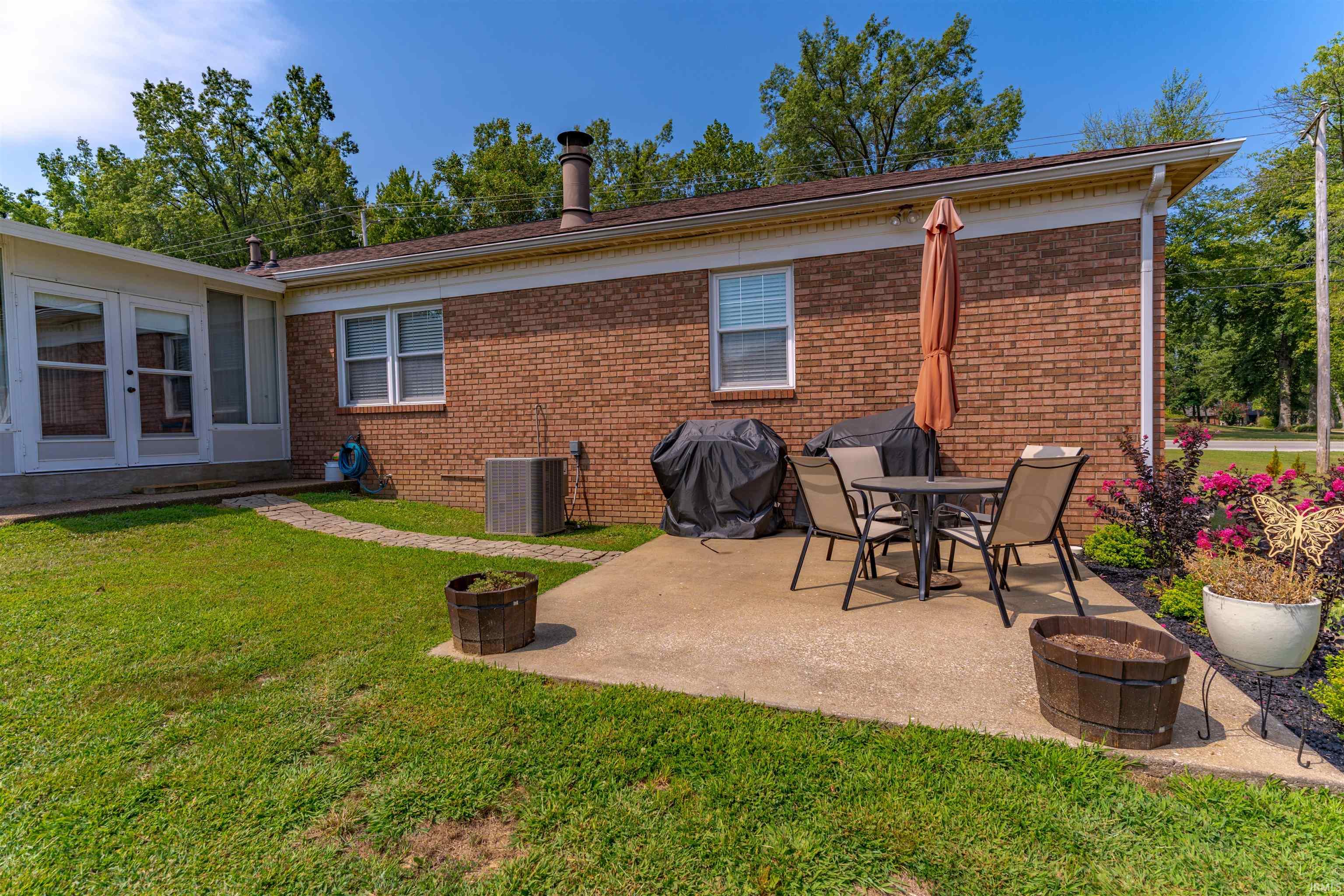 4122 Frame Road Newburgh, IN 47630 - Photo 27 of 34