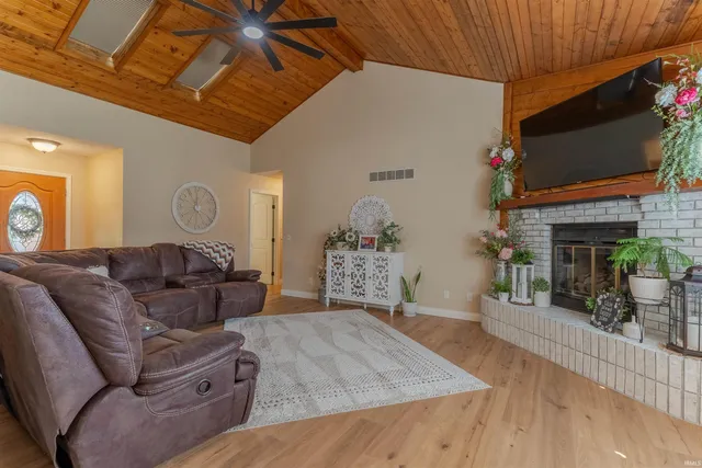 $329,900 | 4122 Frame Road, Newburgh, IN 47630