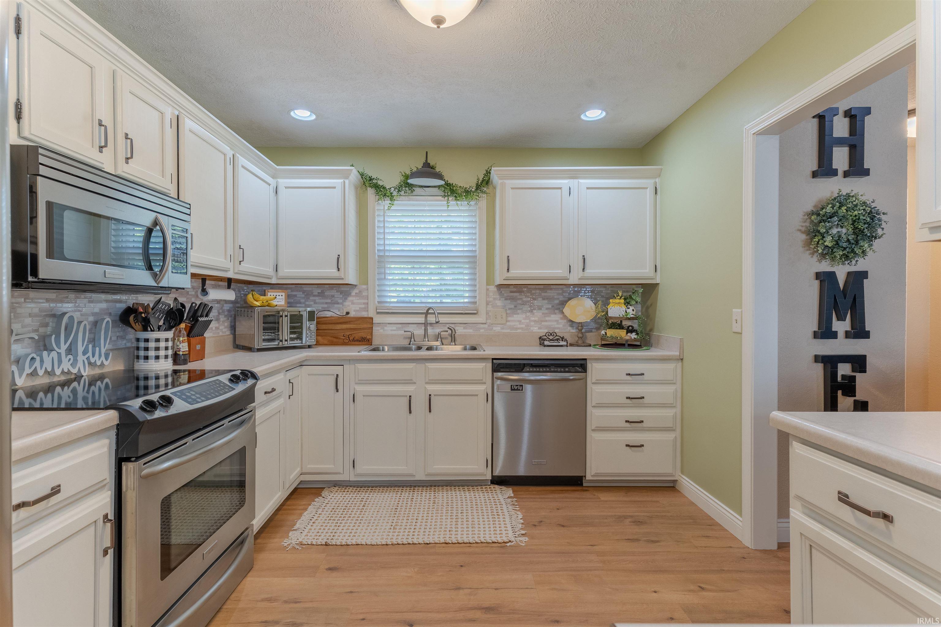 4122 Frame Road Newburgh, IN 47630 - Photo 10 of 34