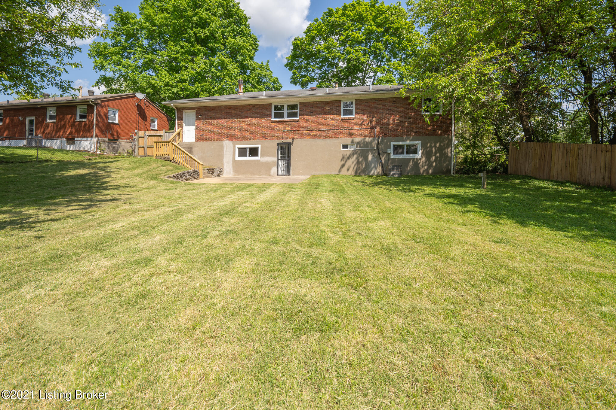 8904 Terry Road Louisville, KY 40258 - Photo 32 of 38 DSC00564
