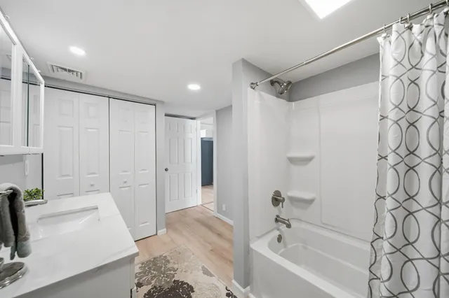 $140,000 | 1720 Main Street, Jonesville, MI 49250