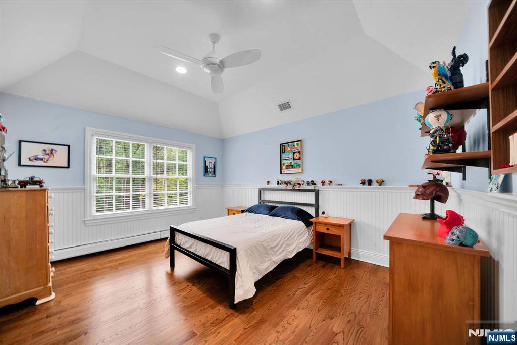 222 Deep Brook Road Wyckoff, NJ 07481 - Photo 37 of 50