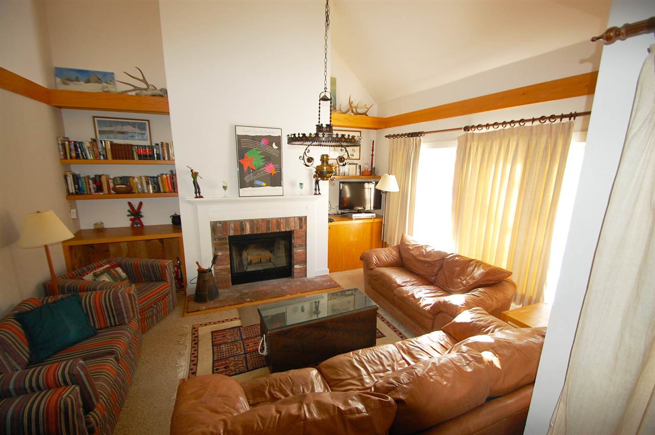 186 Castlerock Road, Unit 31 Warren, VT 05674 - Photo 2 of 35