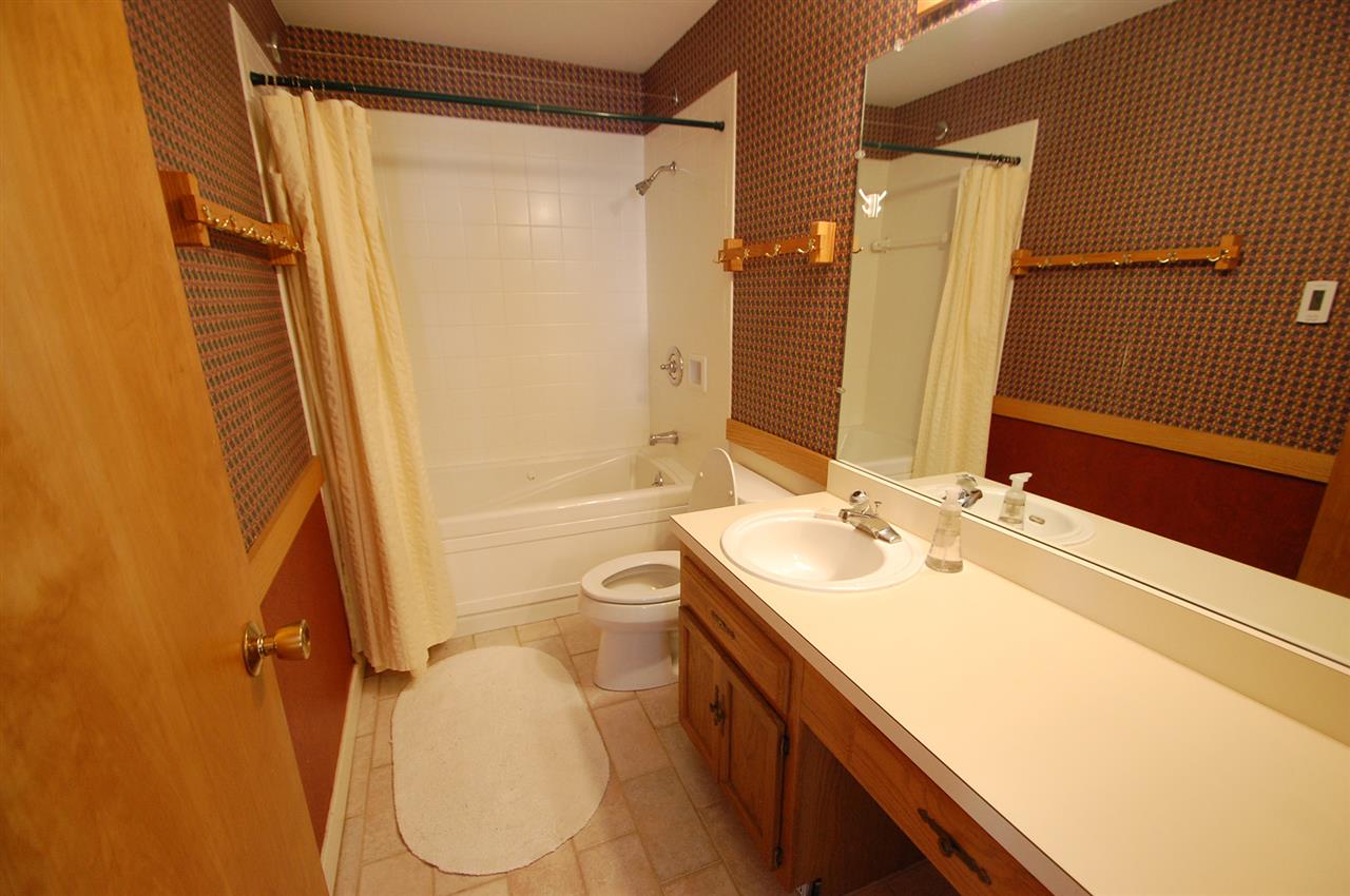 186 Castlerock Road, Unit 31 Warren, VT 05674 - Photo 20 of 35