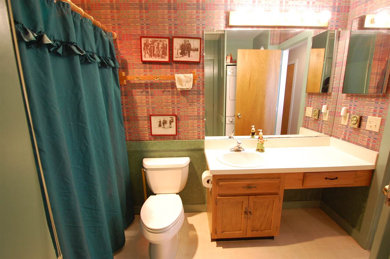 186 Castlerock Road, Unit 31 Warren, VT 05674 - Photo 27 of 35