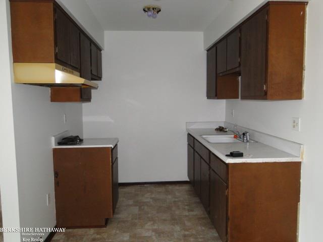 30233 Utica Road Roseville, MI 48066 - Photo 5 of 10