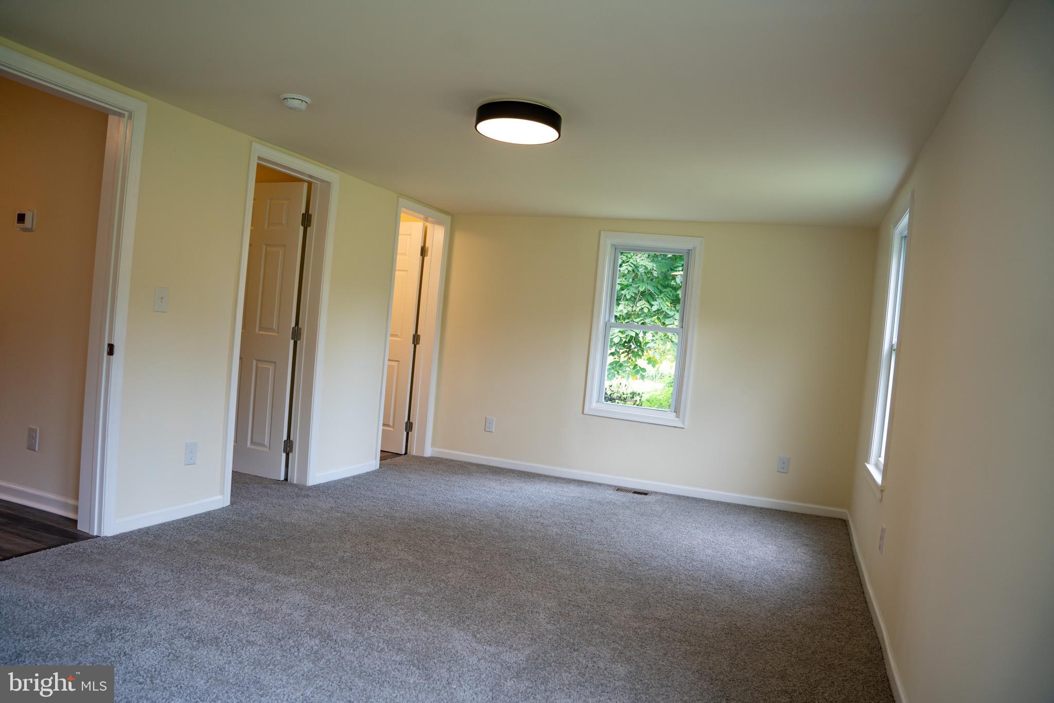 29592 Foskey Lane Delmar, MD 21875 - Photo 13 of 65 Spacious, sunlit room with fresh potential.