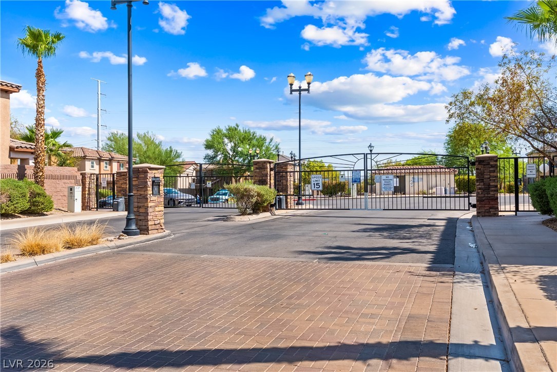 176 Almond Ridge Place Henderson, NV 89015 - Photo 35 of 38 Gallery Image 35