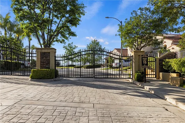 $1,545,000 | 25221 Summerhill Lane, Stevenson Ranch, CA 91381