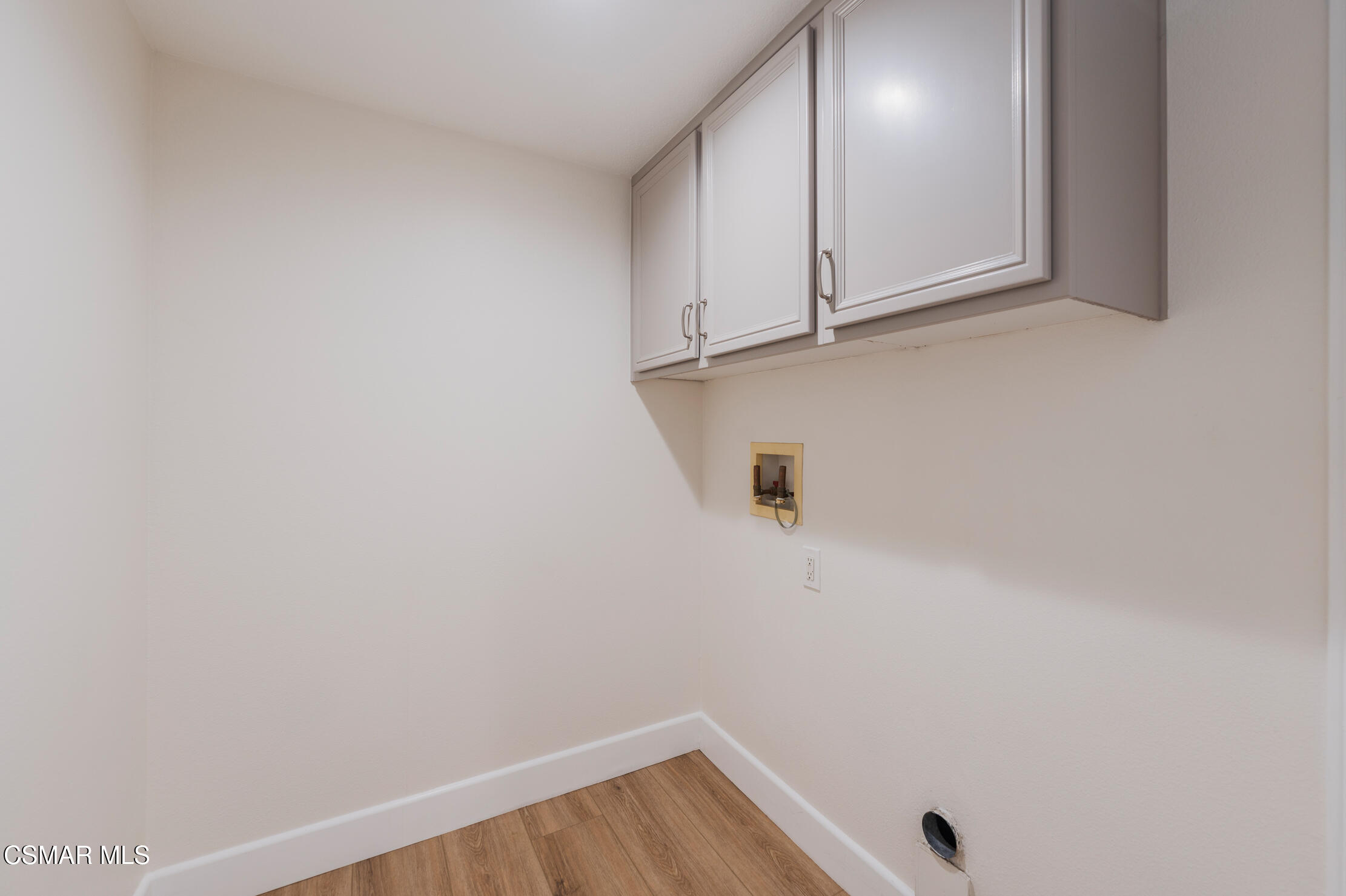 4117 Orontes Way, Unit B Simi Valley, CA 93063 - Photo 29 of 52 _A743388