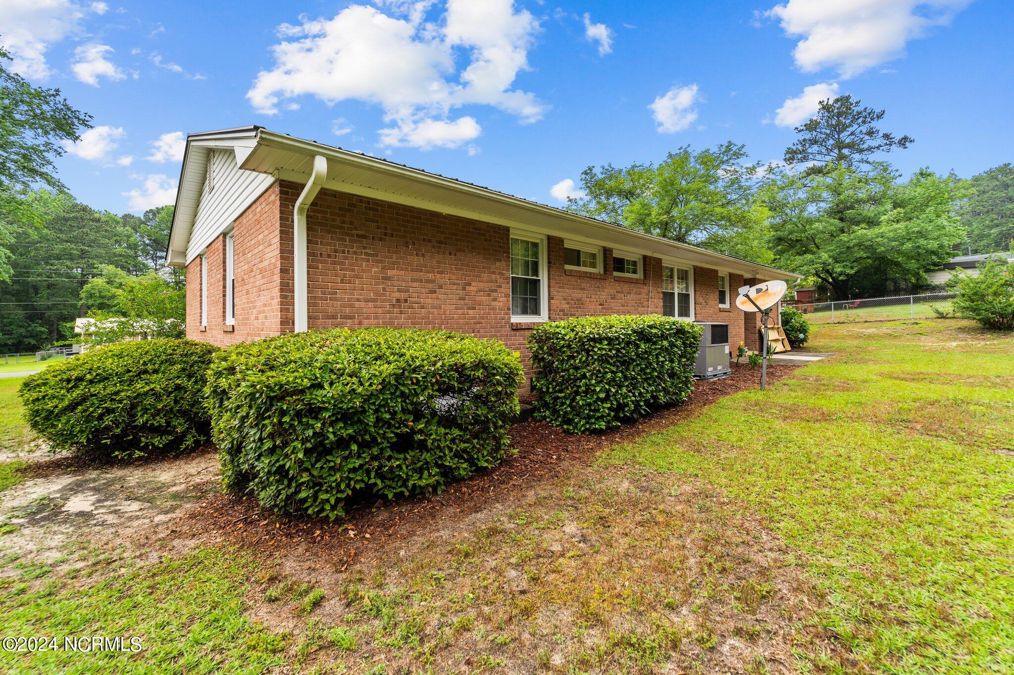 1120 Avalon Drive Rockingham, NC 28379 - Photo 28 of 32 30-web-or-mls-DSC00548
