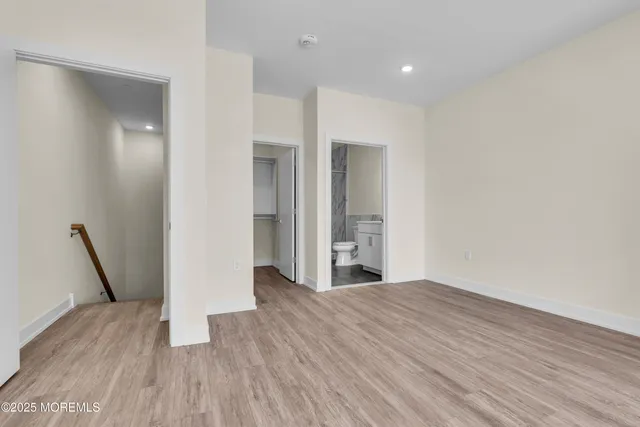 $2,575 | 19 Carr Avenue, Unit 410, Keansburg, NJ 07734