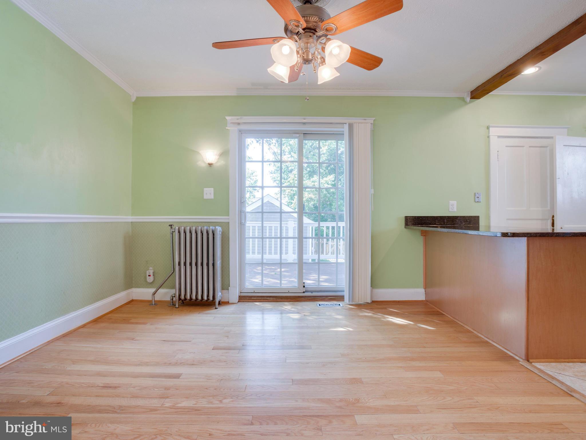 712 South Camp Meade Road Linthicum, MD 21090 - Photo 11 of 30 Dining Room