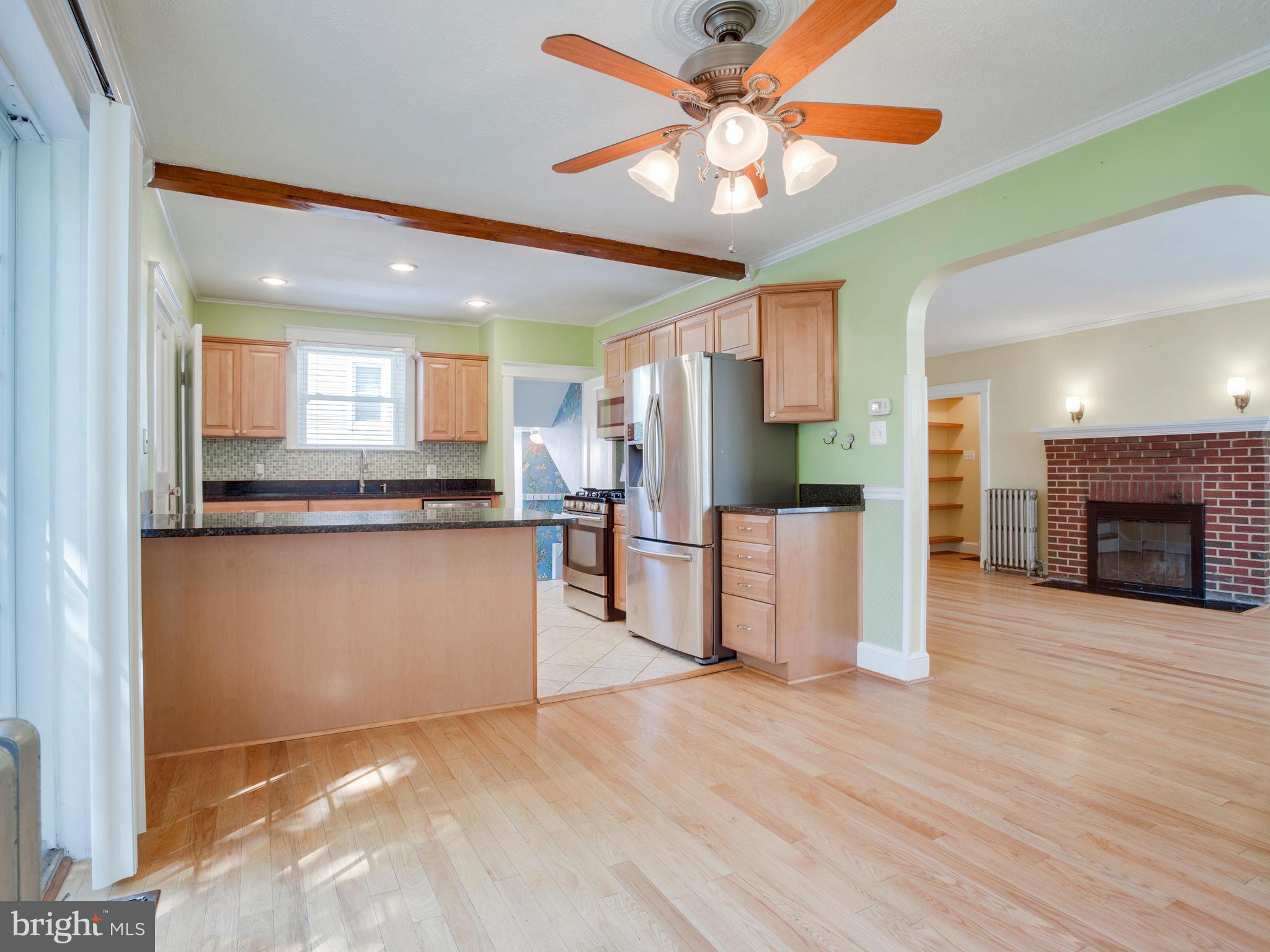 712 South Camp Meade Road Linthicum, MD 21090 - Photo 8 of 30 Dining Room