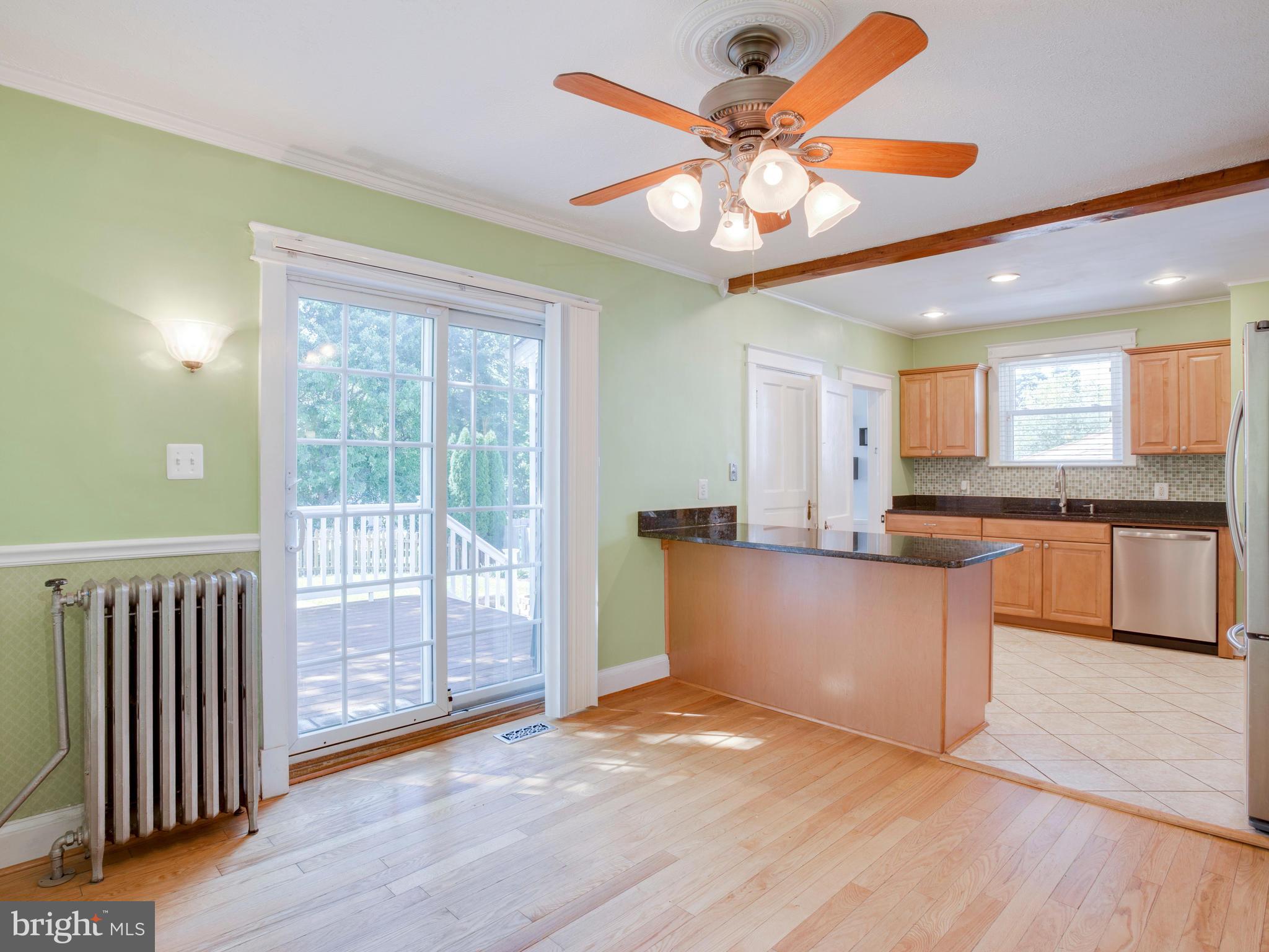 712 South Camp Meade Road Linthicum, MD 21090 - Photo 9 of 30 Kitchen
