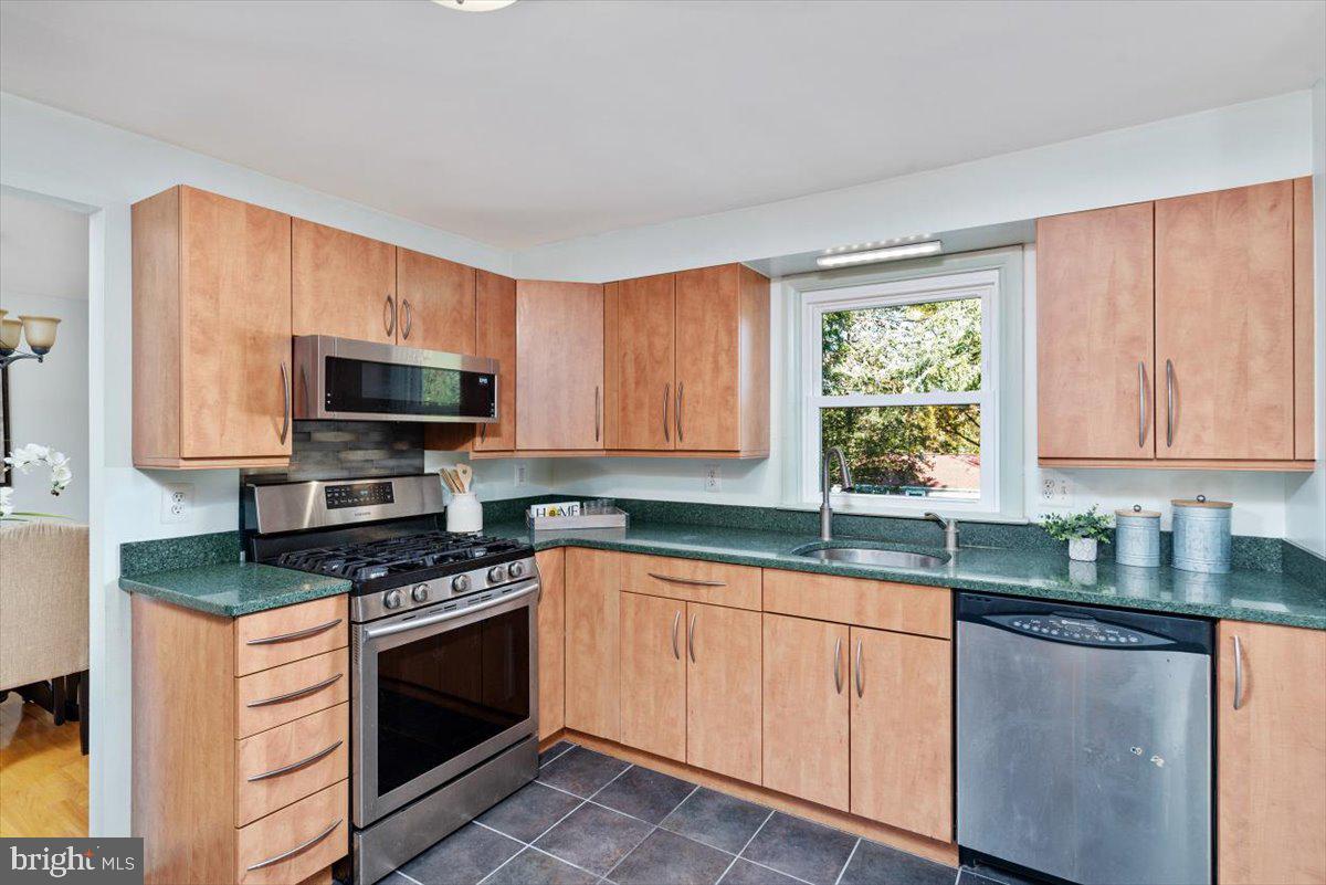 3908 Klausmier Road, Unit 1 Baltimore, MD 21236 - Photo 14 of 33