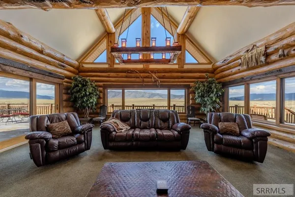 $1,970,000 | 3745 Fisher Pointe Drive, Island Park, ID 83429