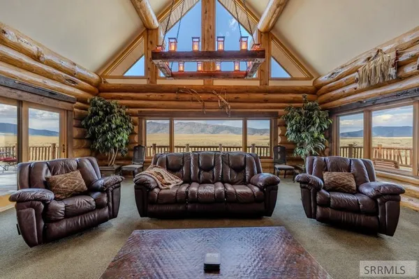 $1,970,000 | 3745 Fisher Pointe Drive, Island Park, ID 83429