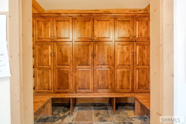 $1,970,000 | 3745 Fisher Pointe Drive, Island Park, ID 83429