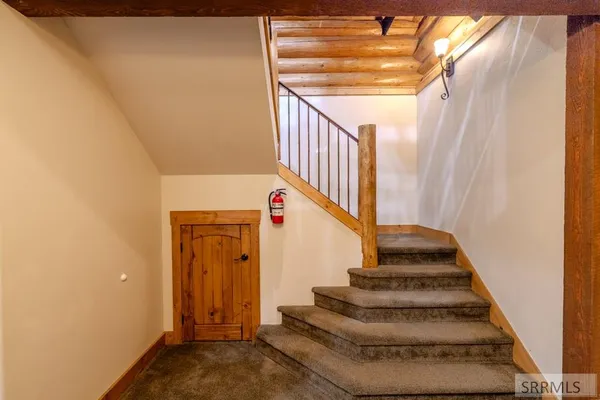 $1,970,000 | 3745 Fisher Pointe Drive, Island Park, ID 83429