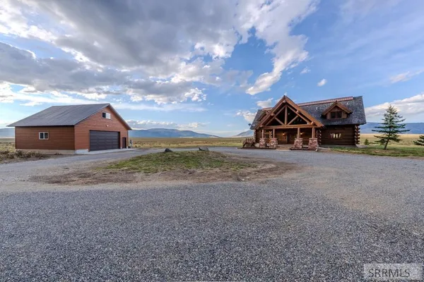 $1,970,000 | 3745 Fisher Pointe Drive, Island Park, ID 83429