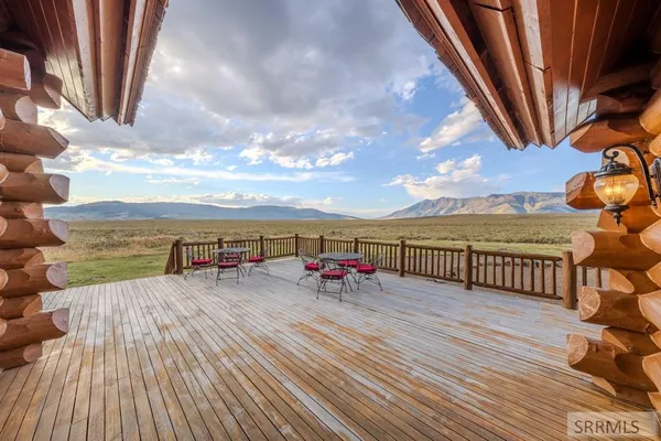 $1,970,000 | 3745 Fisher Pointe Drive, Island Park, ID 83429