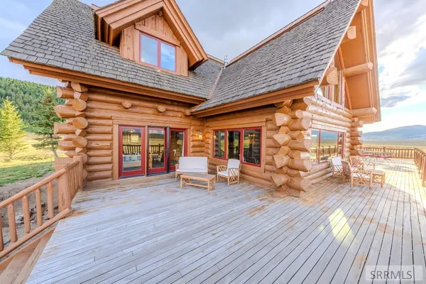 $1,970,000 | 3745 Fisher Pointe Drive, Island Park, ID 83429