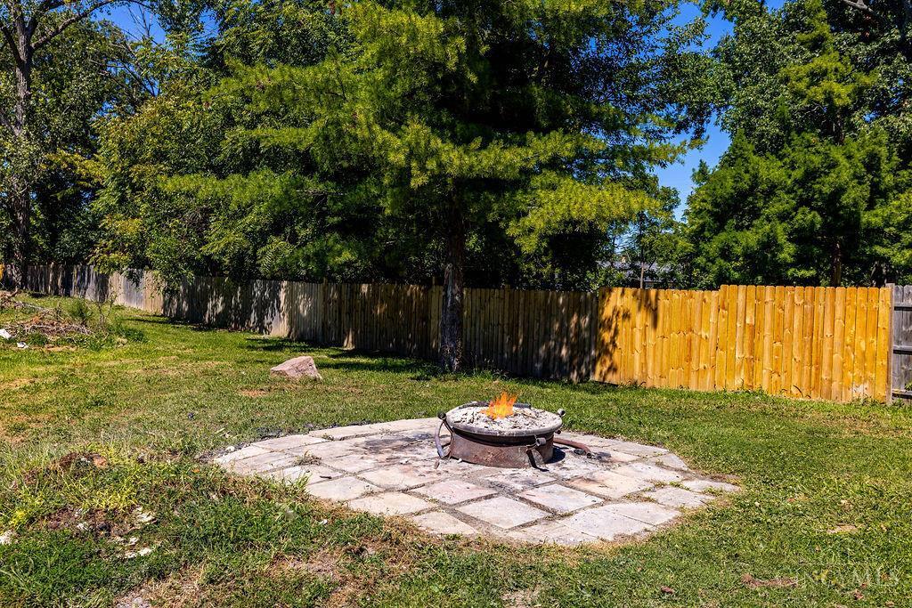1049 Hamilton New London Road Hamilton, OH 45013 - Photo 15 of 18 Gallery Image 15