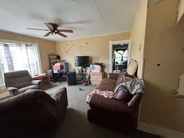 $129,900 | 1433 Gartland Avenue, Janesville, WI 53548