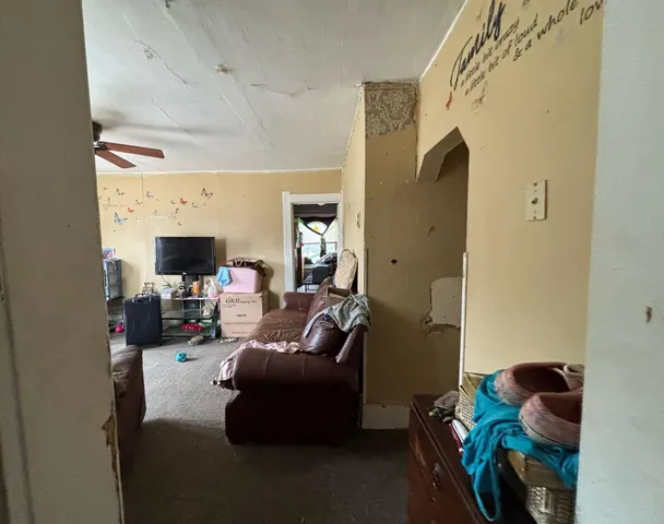 $129,900 | 1433 Gartland Avenue, Janesville, WI 53548