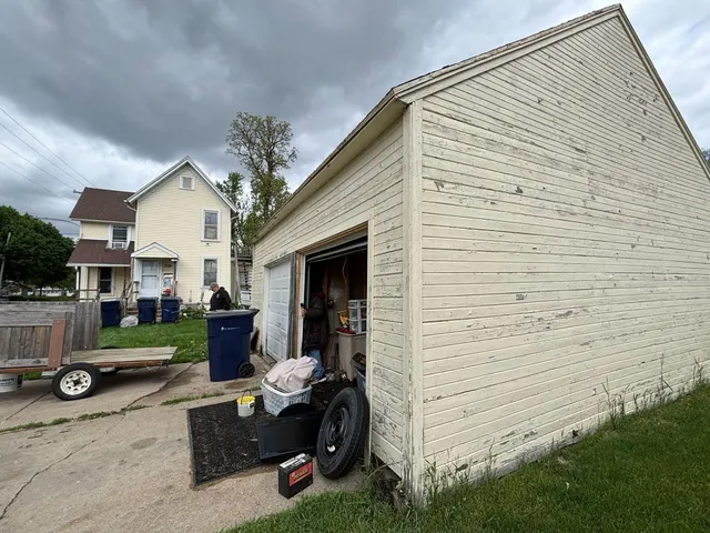 $129,900 | 1433 Gartland Avenue, Janesville, WI 53548