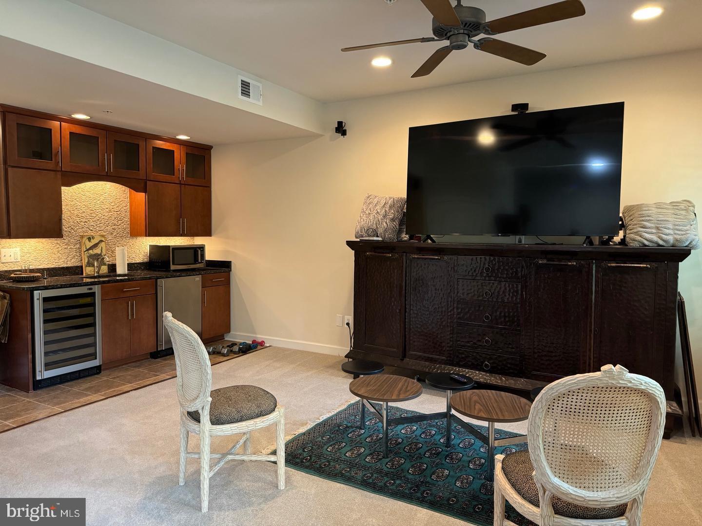 44711 Plympton Square Ashburn, VA 20147 - Photo 18 of 29 BASEMENT + WET BAR