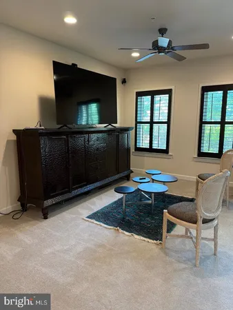 $4,295 | 44711 Plympton Square, Ashburn, VA 20147