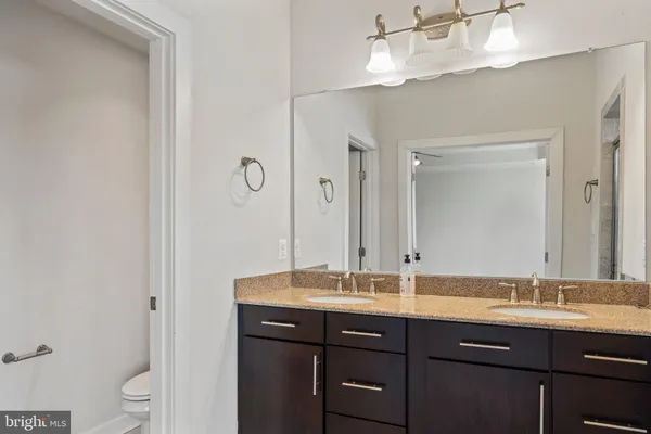 $4,295 | 44711 Plympton Square, Ashburn, VA 20147