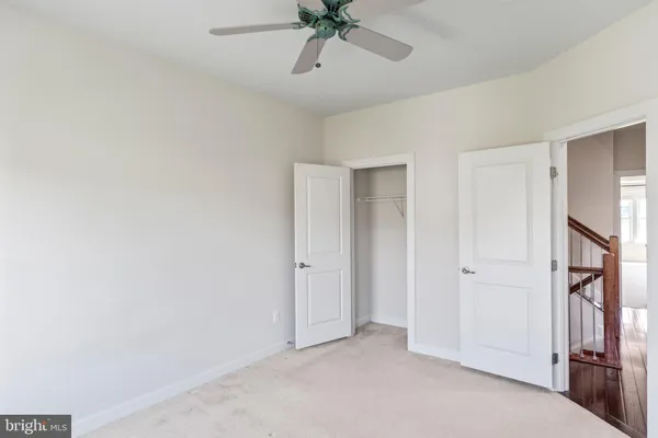 $4,295 | 44711 Plympton Square, Ashburn, VA 20147