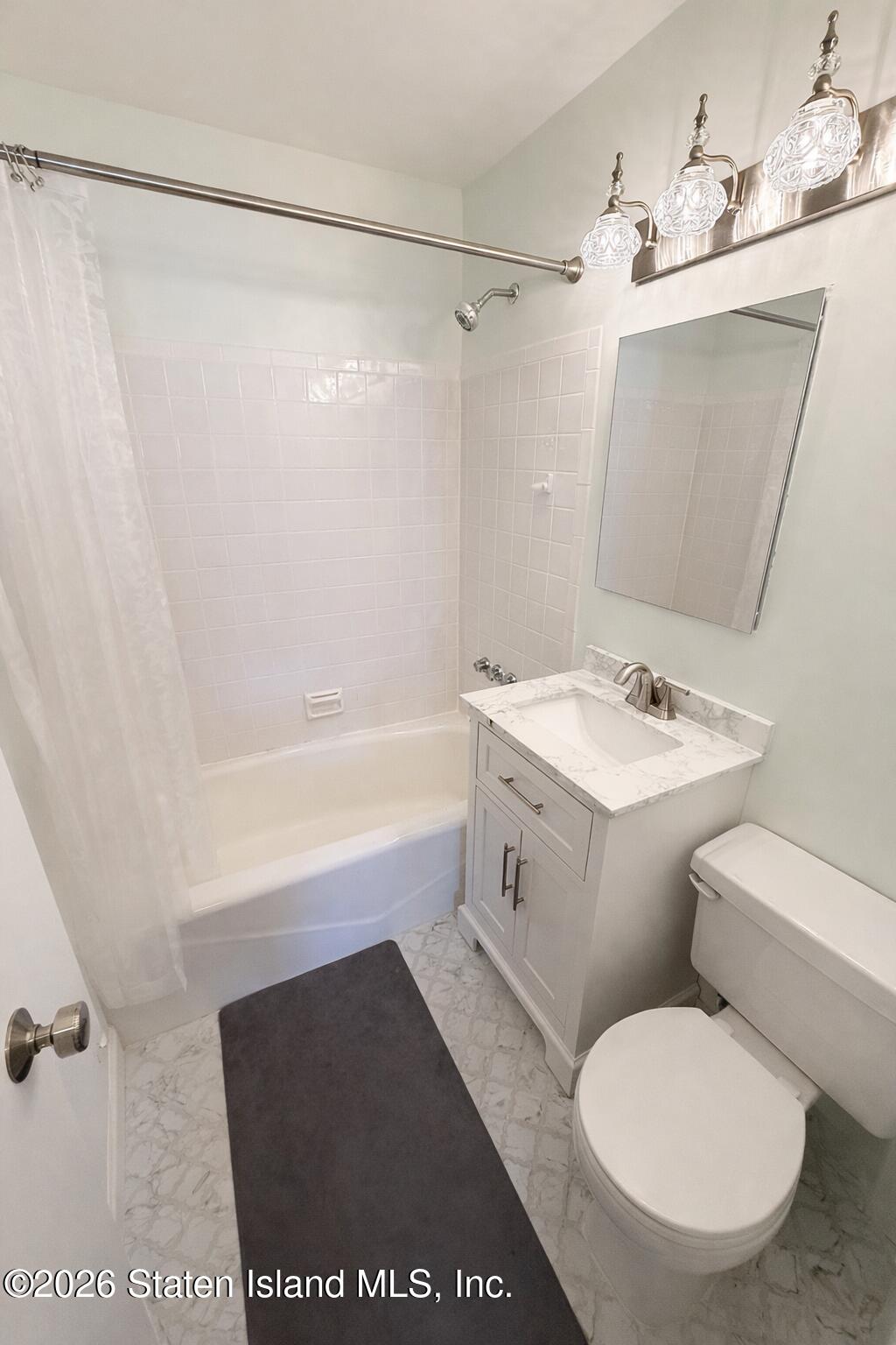 1000 Clove Road, Unit 6F Staten Island, NY 10301 - Photo 6 of 10 (6) FULL BATH