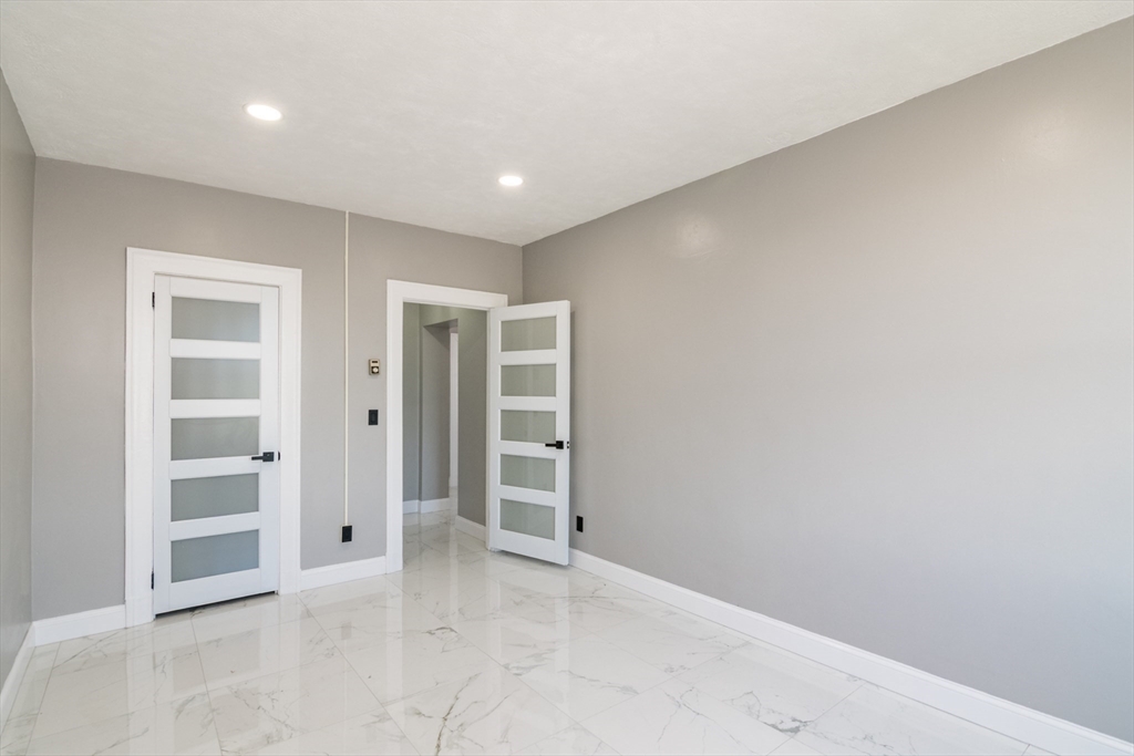 140 Chestnut Street, Unit 606 Springfield, MA 01103 - Photo 18 of 38 Gallery Image 18