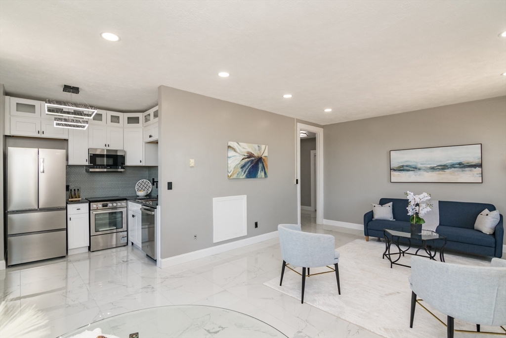 140 Chestnut Street, Unit 606 Springfield, MA 01103 - Photo 8 of 38 Gallery Image 8