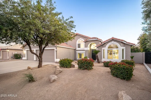 $995,000 | 7207 West Wescott Drive, Glendale, AZ 85308