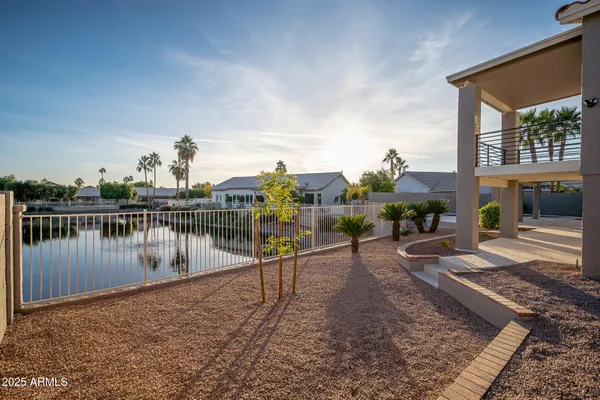 $949,000 | 7207 West Wescott Drive, Glendale, AZ 85308