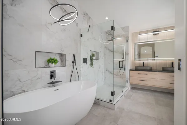 $949,000 | 7207 West Wescott Drive, Glendale, AZ 85308