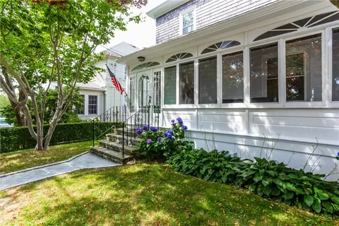 $3,400 | 22 Bateman Avenue, Newport, RI 02840