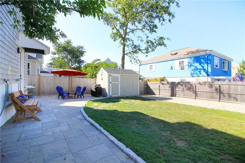 $3,400 | 22 Bateman Avenue, Newport, RI 02840