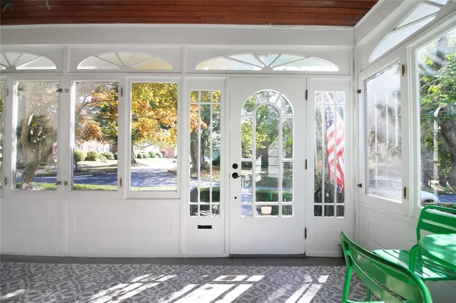 $3,400 | 22 Bateman Avenue, Newport, RI 02840