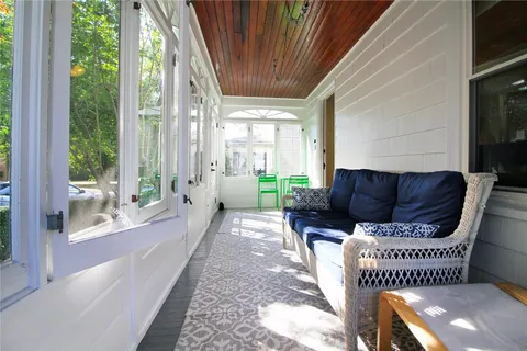 $3,400 | 22 Bateman Avenue, Newport, RI 02840