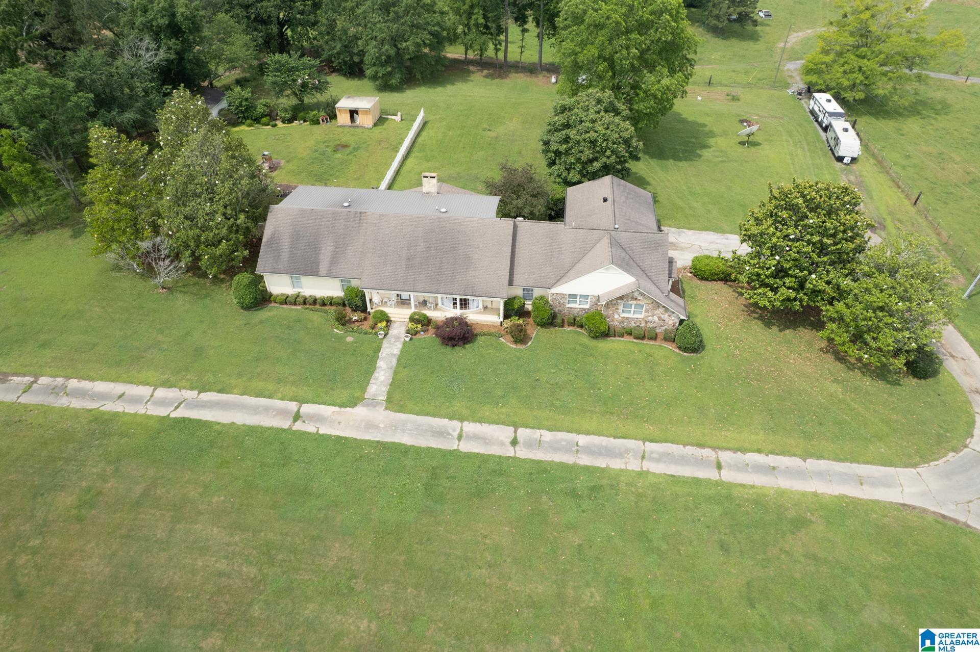 555 Ponderosa Road Hayden, AL 35079 - Photo 49 of 60