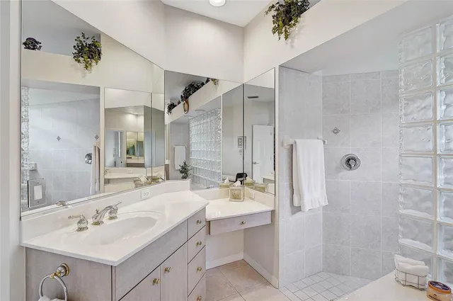 $850,000 | 2111 Muskogee Trail, Nokomis, FL 34275