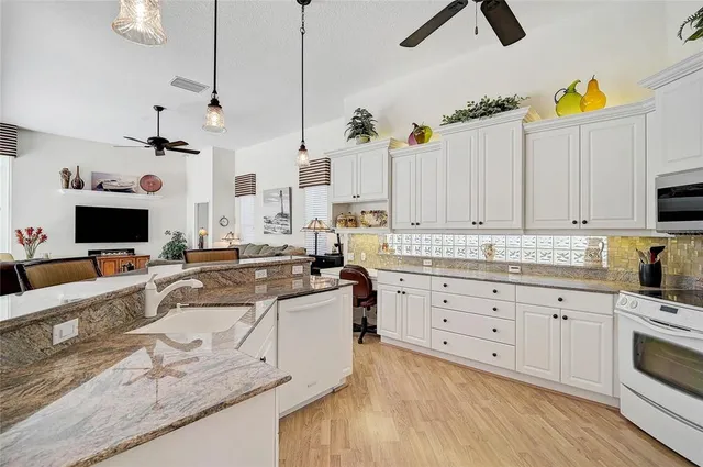 $850,000 | 2111 Muskogee Trail, Nokomis, FL 34275