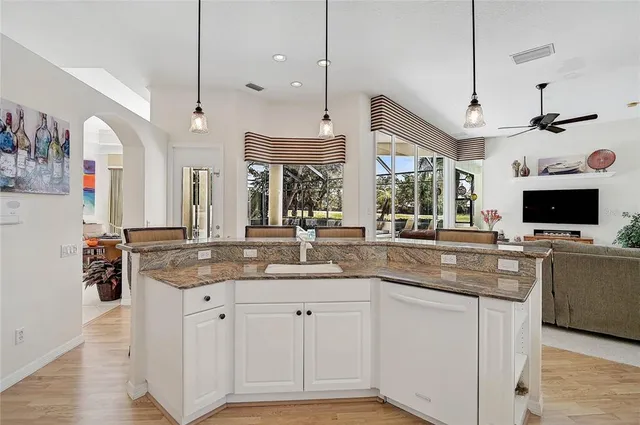 $850,000 | 2111 Muskogee Trail, Nokomis, FL 34275